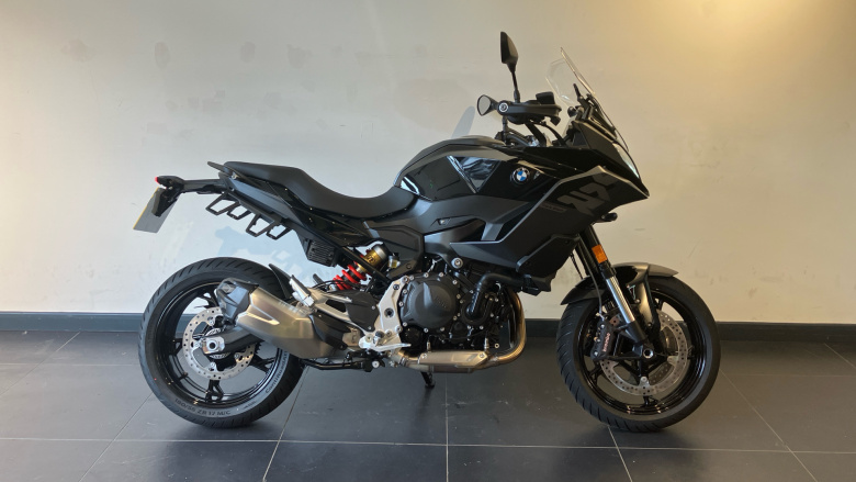 BMW F900 XR (25MY)